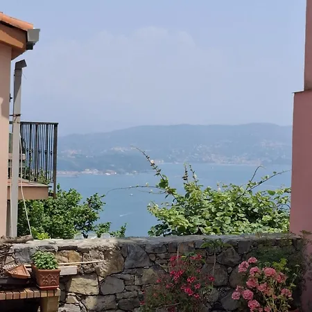 Casa Perlablu Holiday home Fezzano (Liguria)